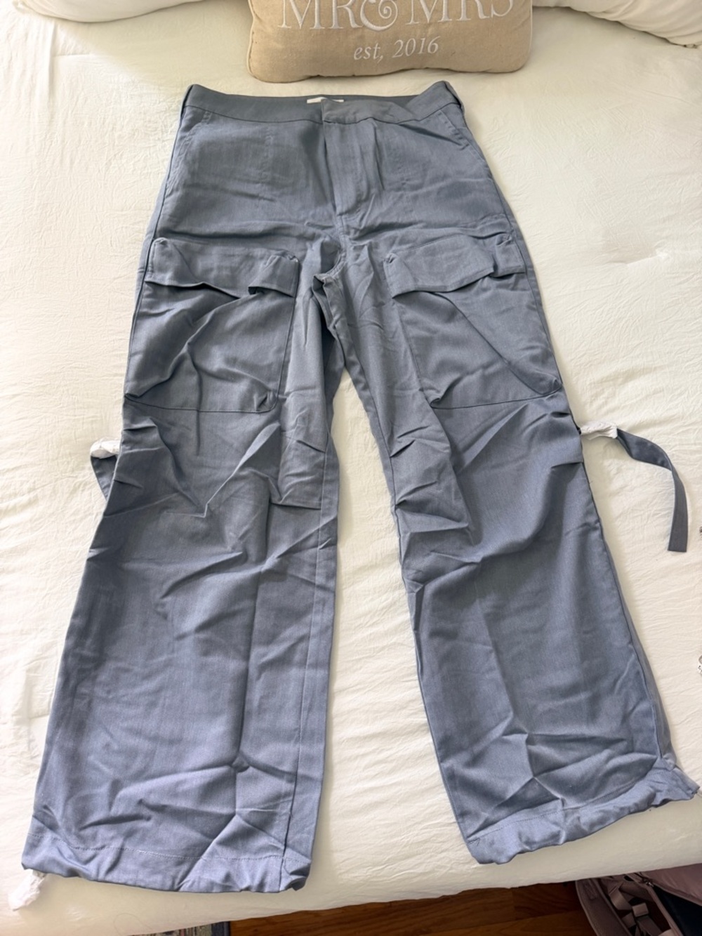 Women’s Wide Cargo Pants in Slate Blue